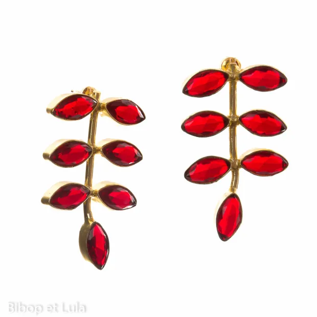 Boucles d'oreilles, clous laiton pendantes feuilles rouges