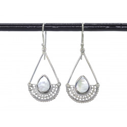 Boucles d'oreilles justice Nacre - Bibop et Lula