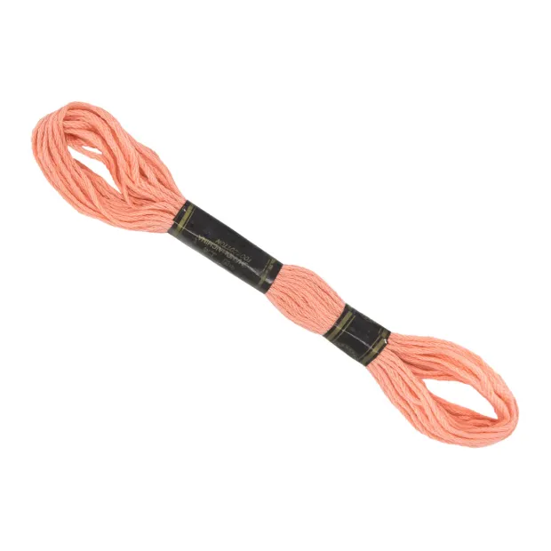 Fil à broder rose saumon