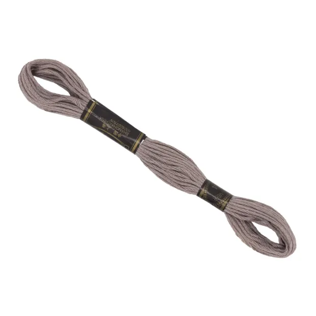 Fil à broder taupe