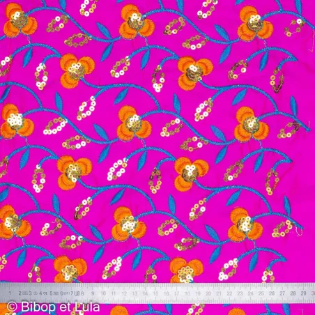Tissu indien Bollywood brodé de sequins Pindara