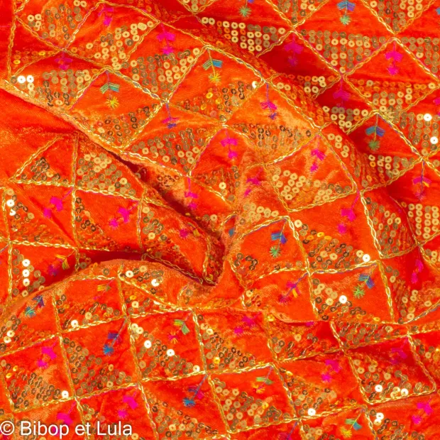 Tissu indien Bollywood brodé de sequins Naraja
