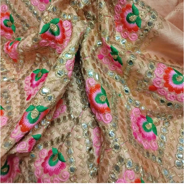 Tissu indien Bollywood Sonbarsa brodé de sequins