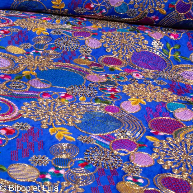 Tissu indien Bollywood brodé de sequins Kalar bleu