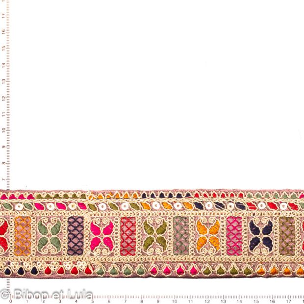 Galon ruban indien brodé Madhya rose