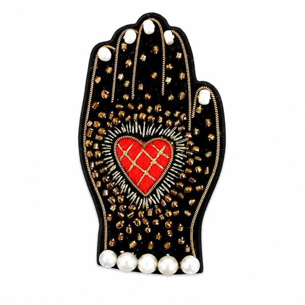 Broche Main