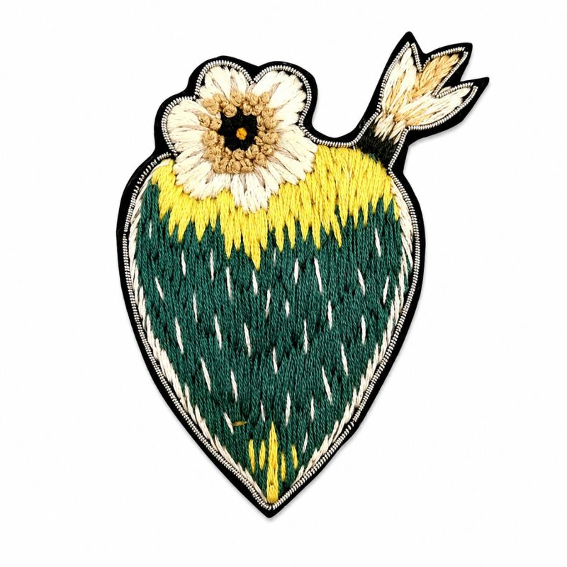 Broche Coeur Fleuri