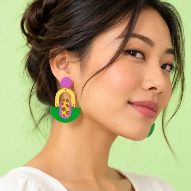 Boucles d’oreilles Hestia vert et violine