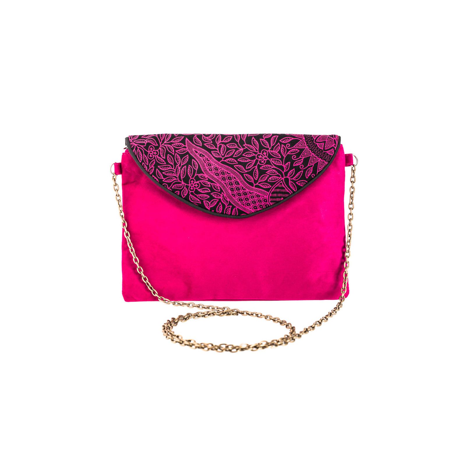 pochette avec chainette