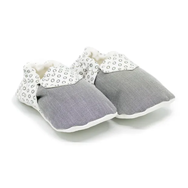 Chaussons bébé souples 0-24 mois blanc et gris