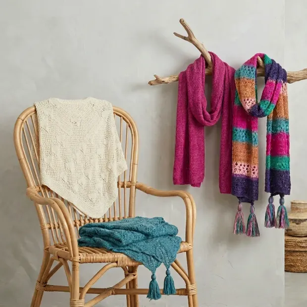 Écharpes et ponchos en laine femme